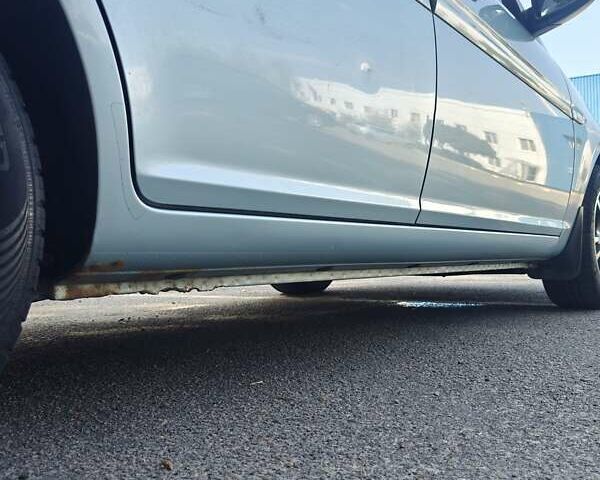 Синий Хендай Акцент, объемом двигателя 1.4 л и пробегом 189 тыс. км за 3800 $, фото 12 на Automoto.ua