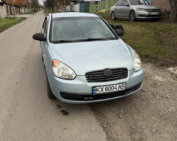 Синий Хендай Акцент, объемом двигателя 1.4 л и пробегом 82 тыс. км за 5500 $, фото 9 на Automoto.ua