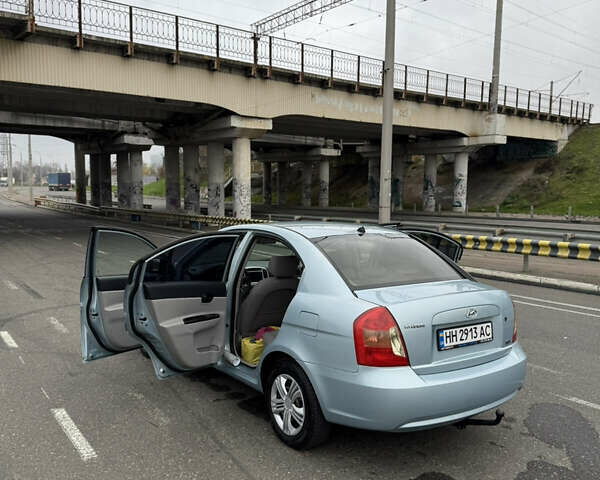 Синій Хендай Акцент, об'ємом двигуна 1.6 л та пробігом 182 тис. км за 4790 $, фото 37 на Automoto.ua