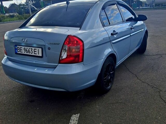 Синій Хендай Акцент, об'ємом двигуна 1.4 л та пробігом 163 тис. км за 4700 $, фото 4 на Automoto.ua