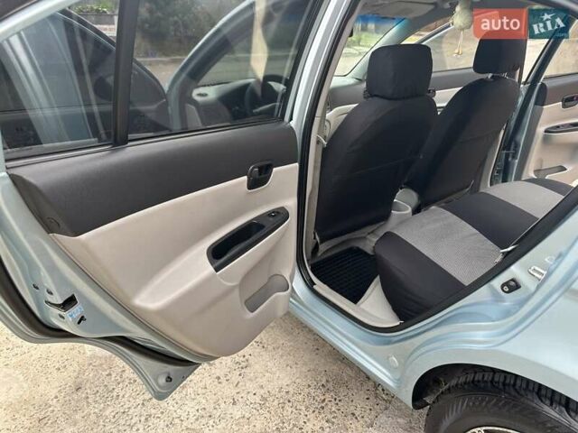 Синій Хендай Акцент, об'ємом двигуна 1.4 л та пробігом 201 тис. км за 5999 $, фото 71 на Automoto.ua
