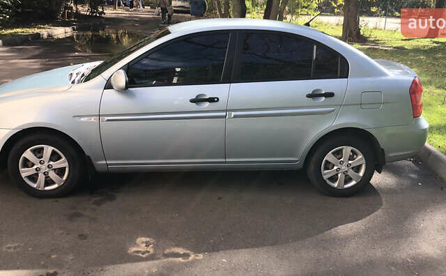 Синий Хендай Акцент, объемом двигателя 1.4 л и пробегом 290 тыс. км за 4300 $, фото 10 на Automoto.ua