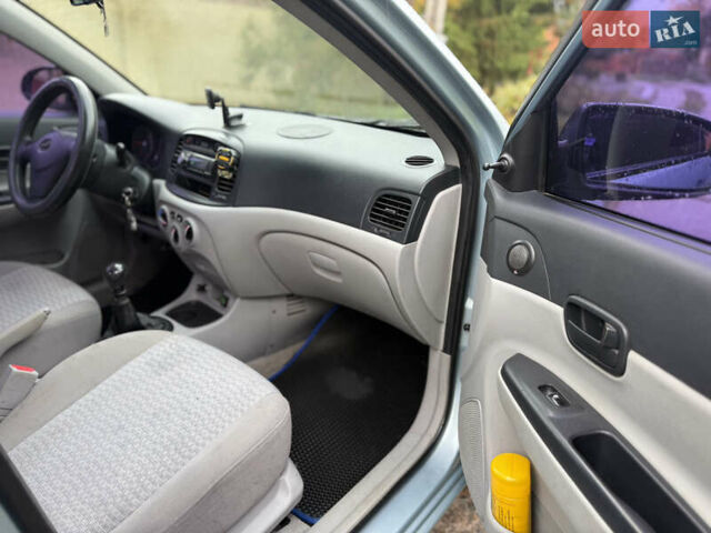 Хендай Акцент 2008 в Харькове на Automoto.ua Синий Хендай Акцент, объемом двигателя 0 л и пробегом 227 тыс. км за 3800 $, фото 11 на Automoto.ua