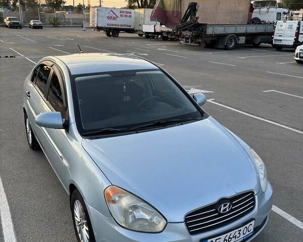 Синий Хендай Акцент, объемом двигателя 1.4 л и пробегом 186 тыс. км за 5000 $, фото 11 на Automoto.ua