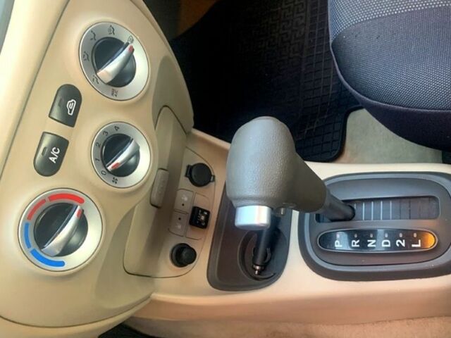 Синий Хендай Акцент, объемом двигателя 0 л и пробегом 250 тыс. км за 5800 $, фото 3 на Automoto.ua