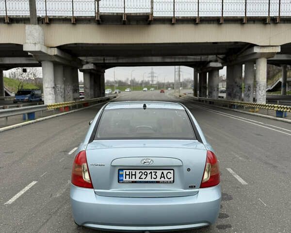 Синій Хендай Акцент, об'ємом двигуна 1.6 л та пробігом 182 тис. км за 4790 $, фото 13 на Automoto.ua