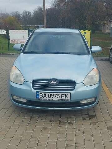 Синій Хендай Акцент, об'ємом двигуна 1.4 л та пробігом 287 тис. км за 4300 $, фото 4 на Automoto.ua