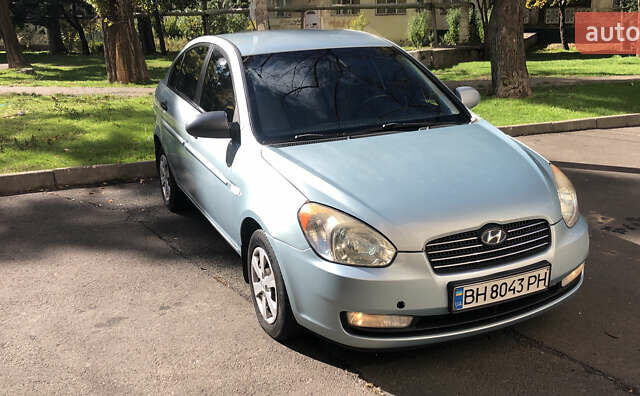 Синий Хендай Акцент, объемом двигателя 1.4 л и пробегом 290 тыс. км за 4300 $, фото 8 на Automoto.ua