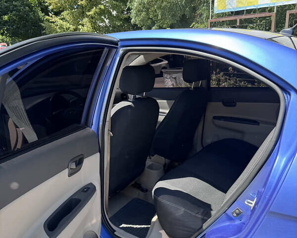 Синий Хендай Акцент, объемом двигателя 1.4 л и пробегом 212 тыс. км за 5500 $, фото 7 на Automoto.ua