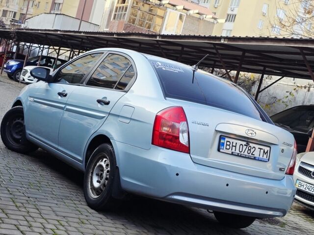 Синий Хендай Акцент, объемом двигателя 1.5 л и пробегом 185 тыс. км за 4650 $, фото 10 на Automoto.ua