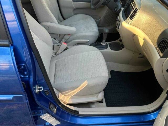 Синий Хендай Акцент, объемом двигателя 1.4 л и пробегом 193 тыс. км за 4500 $, фото 2 на Automoto.ua