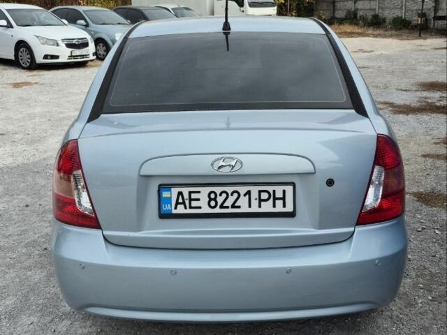 Синій Хендай Акцент, об'ємом двигуна 1.4 л та пробігом 201 тис. км за 4800 $, фото 2 на Automoto.ua