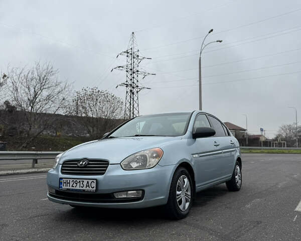 Синій Хендай Акцент, об'ємом двигуна 1.6 л та пробігом 182 тис. км за 4790 $, фото 4 на Automoto.ua