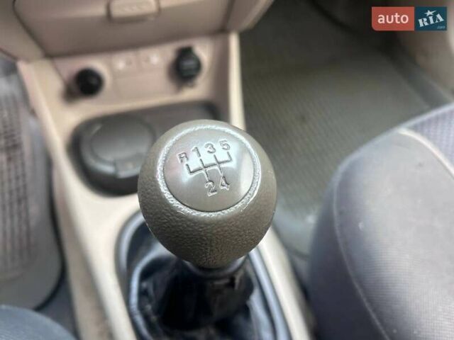 Синій Хендай Акцент, об'ємом двигуна 1.4 л та пробігом 206 тис. км за 4990 $, фото 16 на Automoto.ua