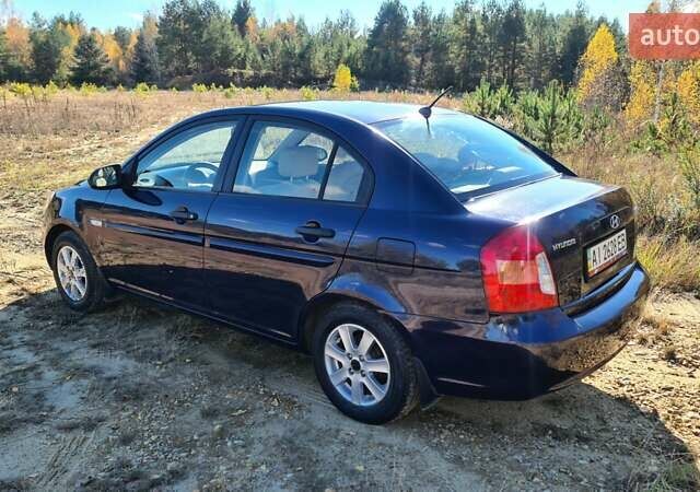 Синій Хендай Акцент, об'ємом двигуна 1.4 л та пробігом 269 тис. км за 4500 $, фото 5 на Automoto.ua