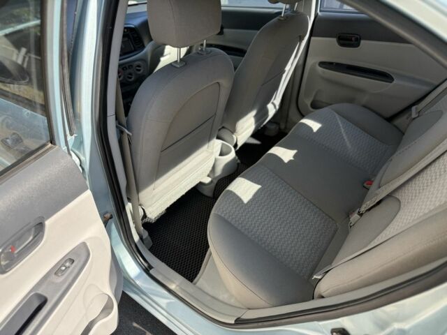 Синий Хендай Акцент, объемом двигателя 1.4 л и пробегом 169 тыс. км за 4650 $, фото 8 на Automoto.ua