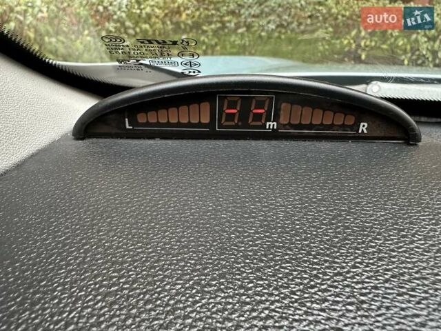 Синій Хендай Акцент, об'ємом двигуна 1.4 л та пробігом 201 тис. км за 5999 $, фото 95 на Automoto.ua