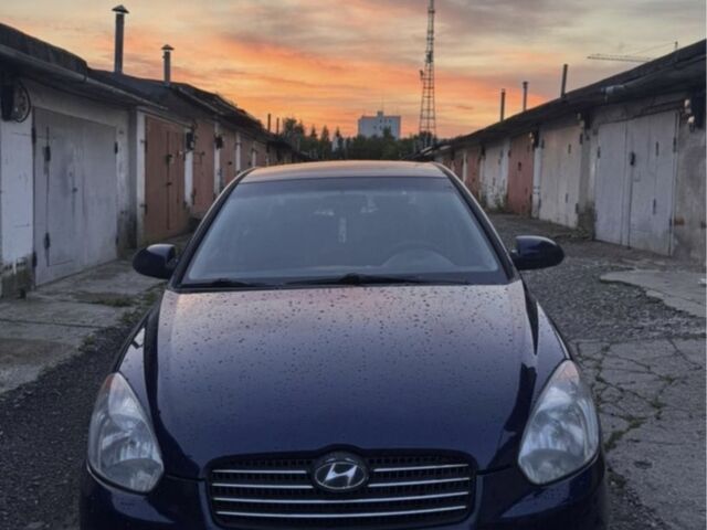 Синій Хендай Акцент, об'ємом двигуна 1.4 л та пробігом 240 тис. км за 3700 $, фото 1 на Automoto.ua