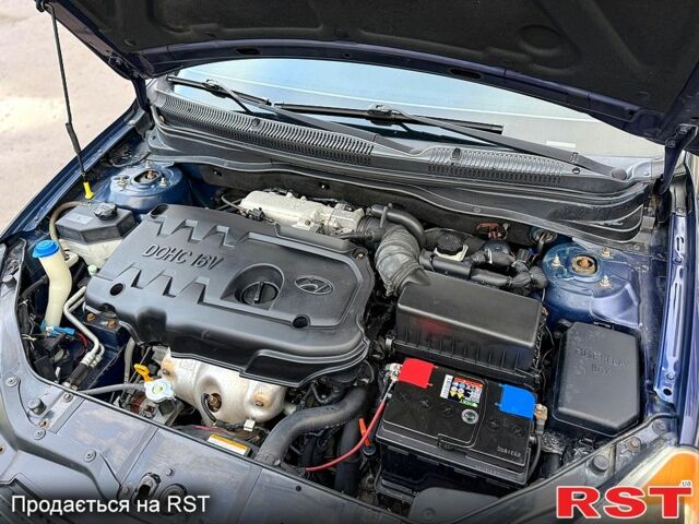 Синий Хендай Акцент, объемом двигателя 1.4 л и пробегом 131 тыс. км за 5900 $, фото 11 на Automoto.ua