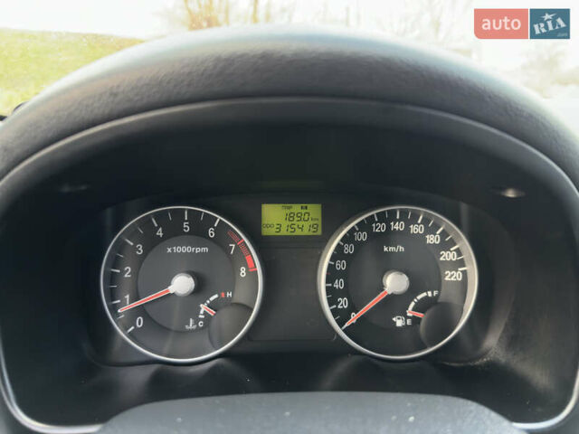 Синий Хендай Акцент, объемом двигателя 1.4 л и пробегом 315 тыс. км за 3599 $, фото 18 на Automoto.ua