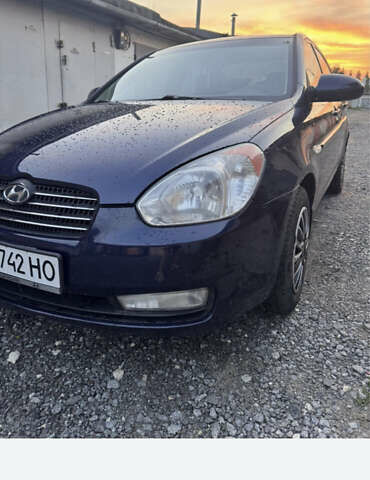 Синій Хендай Акцент, об'ємом двигуна 1.4 л та пробігом 240 тис. км за 3900 $, фото 2 на Automoto.ua