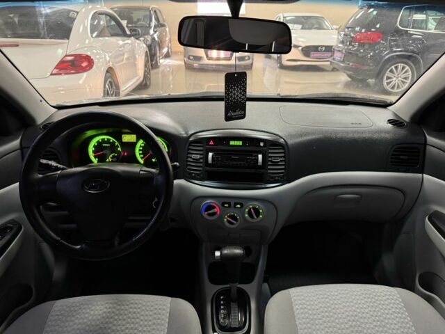 Синий Хендай Акцент, объемом двигателя 1.4 л и пробегом 168 тыс. км за 6200 $, фото 11 на Automoto.ua