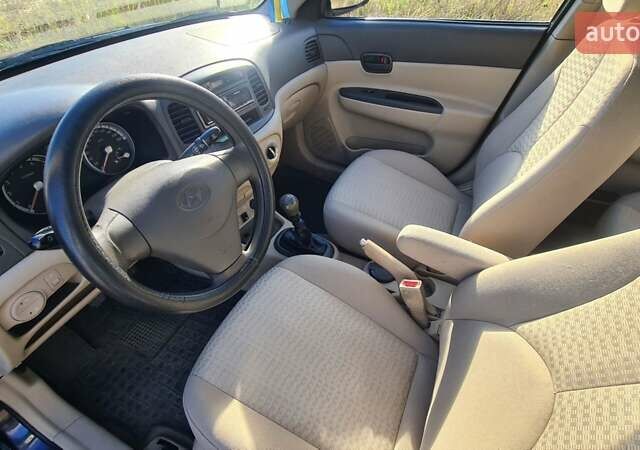 Синій Хендай Акцент, об'ємом двигуна 1.4 л та пробігом 269 тис. км за 4500 $, фото 11 на Automoto.ua