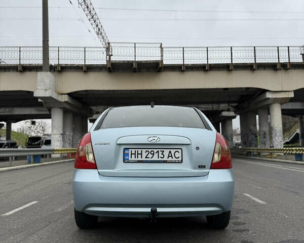 Синій Хендай Акцент, об'ємом двигуна 1.6 л та пробігом 182 тис. км за 4790 $, фото 14 на Automoto.ua