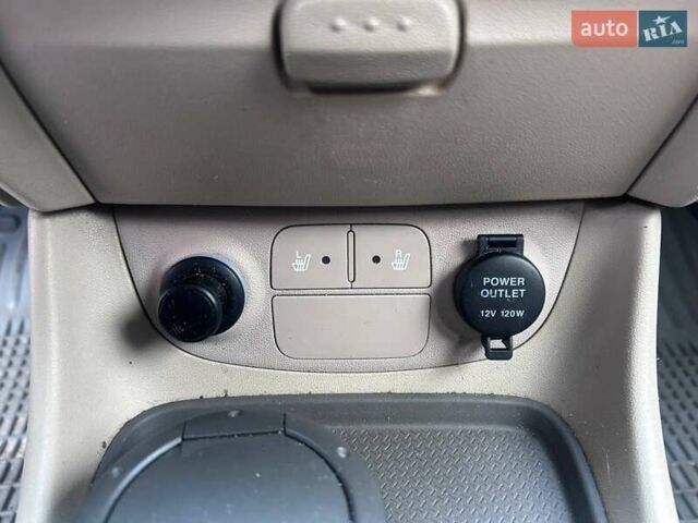 Синій Хендай Акцент, об'ємом двигуна 1.4 л та пробігом 206 тис. км за 4990 $, фото 18 на Automoto.ua