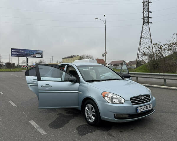 Синій Хендай Акцент, об'ємом двигуна 1.6 л та пробігом 182 тис. км за 4790 $, фото 25 на Automoto.ua