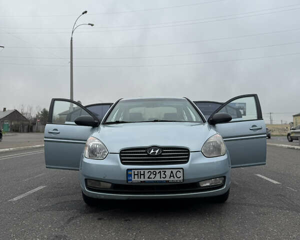 Синій Хендай Акцент, об'ємом двигуна 1.6 л та пробігом 182 тис. км за 4790 $, фото 23 на Automoto.ua