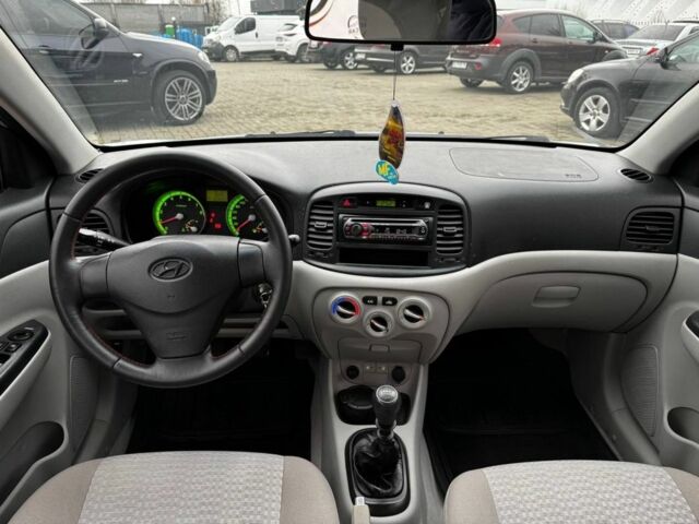 Синій Хендай Акцент, об'ємом двигуна 1.4 л та пробігом 192 тис. км за 4999 $, фото 10 на Automoto.ua