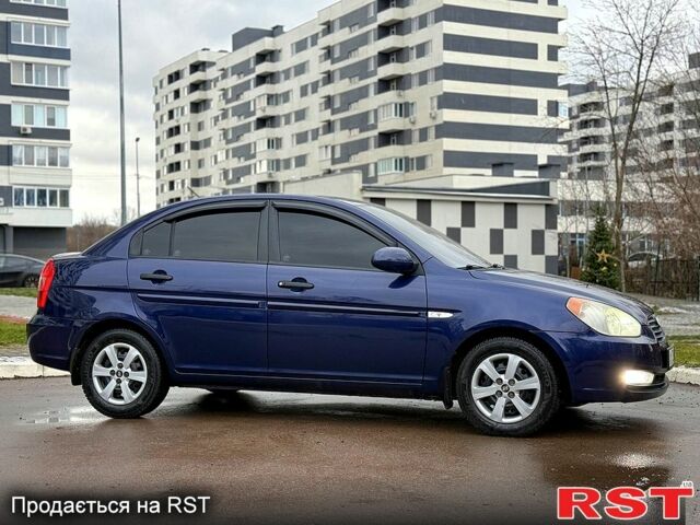 Синий Хендай Акцент, объемом двигателя 1.4 л и пробегом 131 тыс. км за 5900 $, фото 1 на Automoto.ua