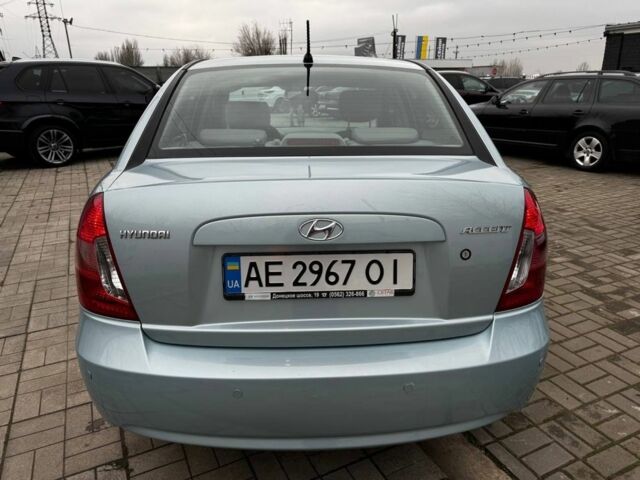 Синій Хендай Акцент, об'ємом двигуна 1.4 л та пробігом 192 тис. км за 4999 $, фото 5 на Automoto.ua