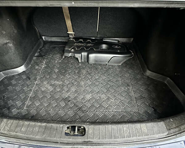 Синій Хендай Акцент, об'ємом двигуна 1.4 л та пробігом 220 тис. км за 5900 $, фото 28 на Automoto.ua
