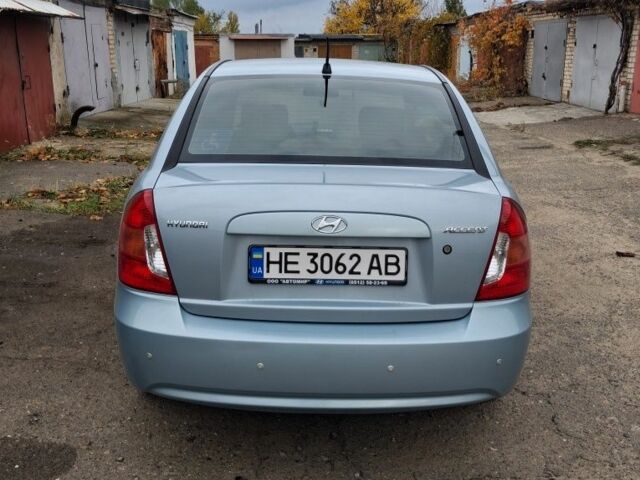 Синий Хендай Акцент, объемом двигателя 1.4 л и пробегом 56 тыс. км за 7700 $, фото 2 на Automoto.ua