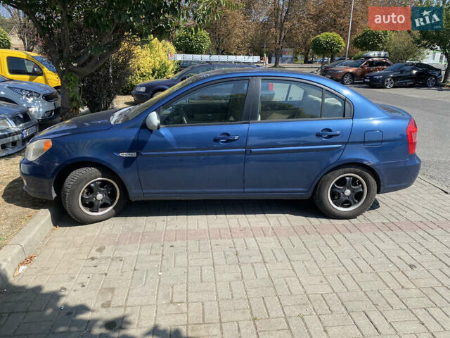 Синий Хендай Акцент, объемом двигателя 1.4 л и пробегом 240 тыс. км за 3899 $, фото 4 на Automoto.ua
