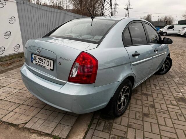 Синій Хендай Акцент, об'ємом двигуна 1.4 л та пробігом 192 тис. км за 4999 $, фото 3 на Automoto.ua