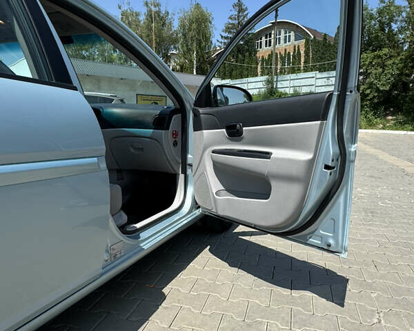 Синій Хендай Акцент, об'ємом двигуна 1.4 л та пробігом 94 тис. км за 5130 $, фото 6 на Automoto.ua