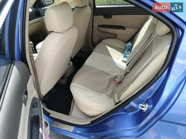 Синій Хендай Акцент, об'ємом двигуна 1.5 л та пробігом 260 тис. км за 4600 $, фото 2 на Automoto.ua