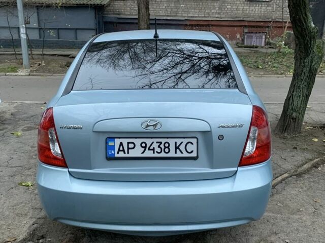Синий Хендай Акцент, объемом двигателя 1.4 л и пробегом 187 тыс. км за 5700 $, фото 4 на Automoto.ua