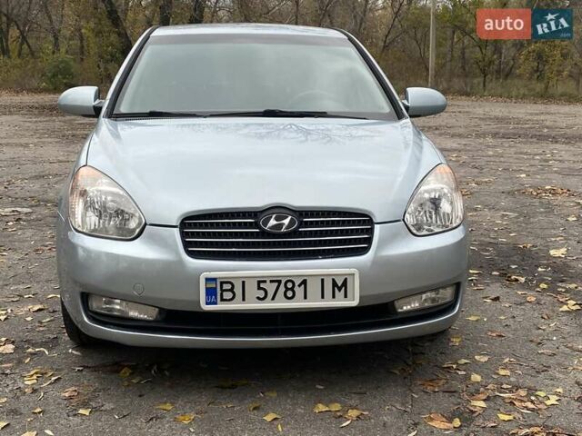 Синий Хендай Акцент, объемом двигателя 1.4 л и пробегом 212 тыс. км за 4500 $, фото 1 на Automoto.ua