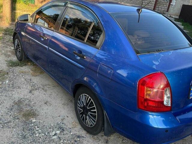 Синий Хендай Акцент, объемом двигателя 1.4 л и пробегом 193 тыс. км за 4500 $, фото 7 на Automoto.ua