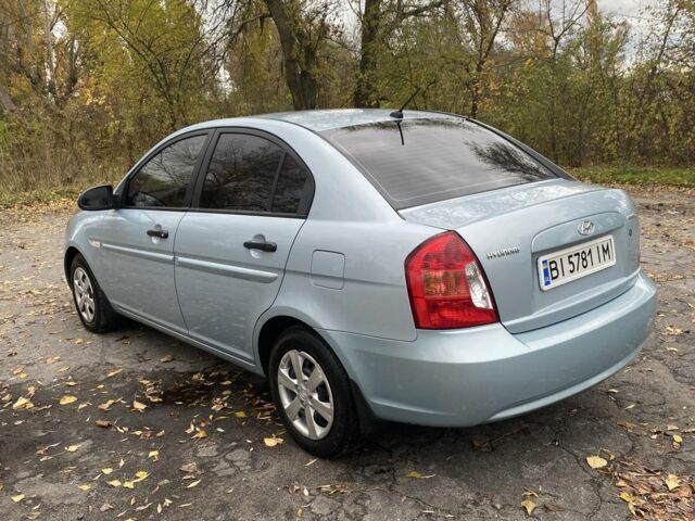 Синий Хендай Акцент, объемом двигателя 1.4 л и пробегом 212 тыс. км за 4500 $, фото 4 на Automoto.ua