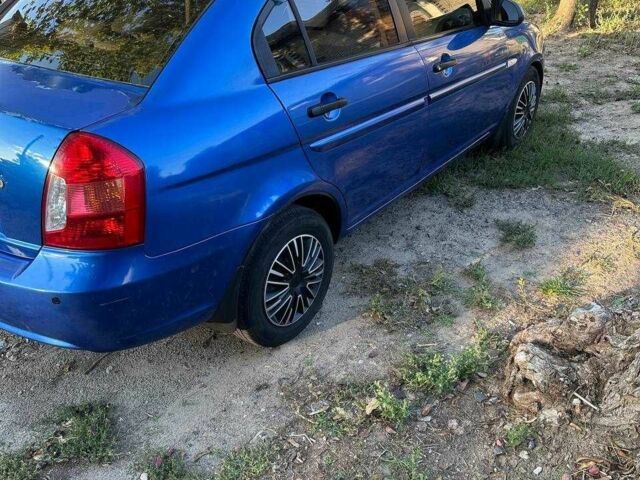 Синий Хендай Акцент, объемом двигателя 1.4 л и пробегом 193 тыс. км за 4500 $, фото 10 на Automoto.ua