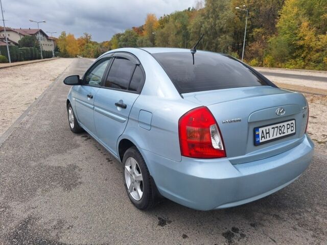 Синій Хендай Акцент, об'ємом двигуна 1.4 л та пробігом 123 тис. км за 4200 $, фото 3 на Automoto.ua
