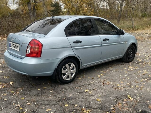 Синий Хендай Акцент, объемом двигателя 1.4 л и пробегом 212 тыс. км за 4500 $, фото 2 на Automoto.ua