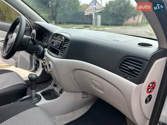 Синій Хендай Акцент, об'ємом двигуна 1.4 л та пробігом 201 тис. км за 5999 $, фото 78 на Automoto.ua