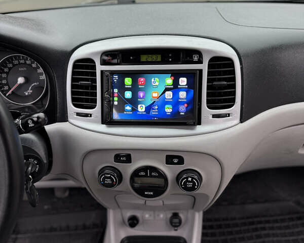 Синій Хендай Акцент, об'ємом двигуна 1.6 л та пробігом 182 тис. км за 4790 $, фото 51 на Automoto.ua