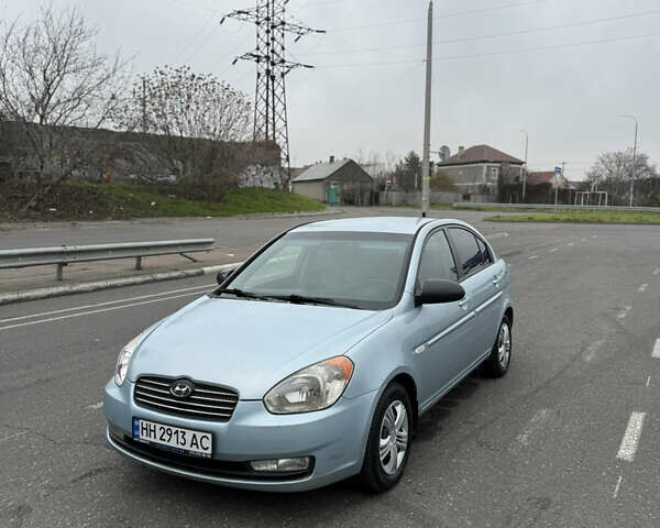 Синій Хендай Акцент, об'ємом двигуна 1.6 л та пробігом 182 тис. км за 4790 $, фото 3 на Automoto.ua
